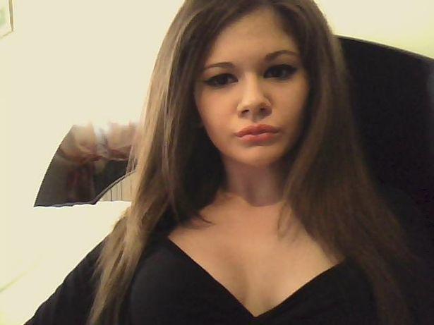 Thả nhẹ tấm ảnh lúc chưa dao kéo, hotgirl môi xúc xích làm mọi người tiếc nuối nhan sắc một thời-2