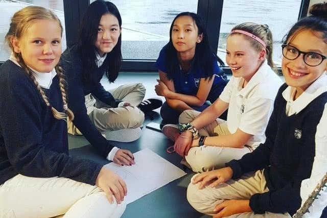 Con gái hở hàm ếch của Vương Phi phản pháo thông tin tụ tập club sinh hư dù mới 13 tuổi-7