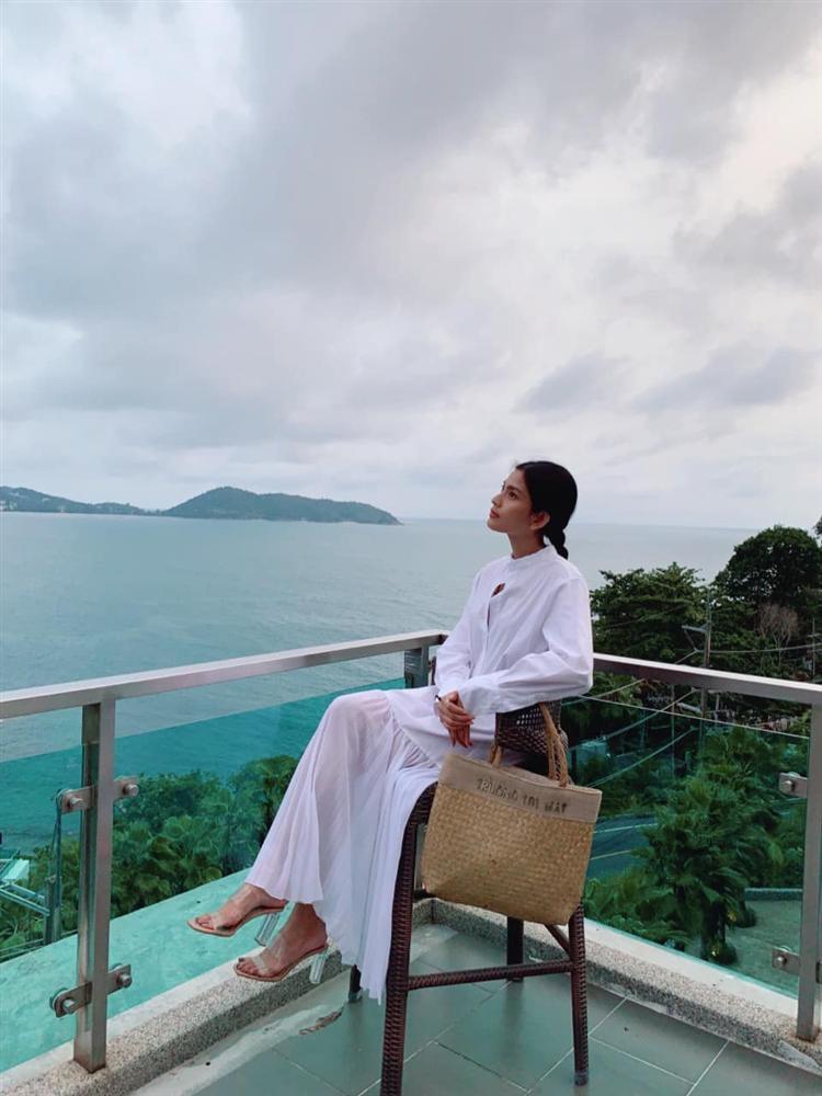 Bản tin Hoa hậu Hoàn vũ 24/9: Giai nhân Khmer mix đồ sáng tạo bất ngờ, chặt đẹp từng mỹ nữ quốc tế-2