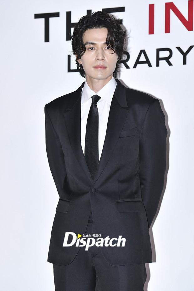 Bạn gái Kim Woo Bin và dàn người đẹp khoe nhan sắc trên thảm đỏ-8