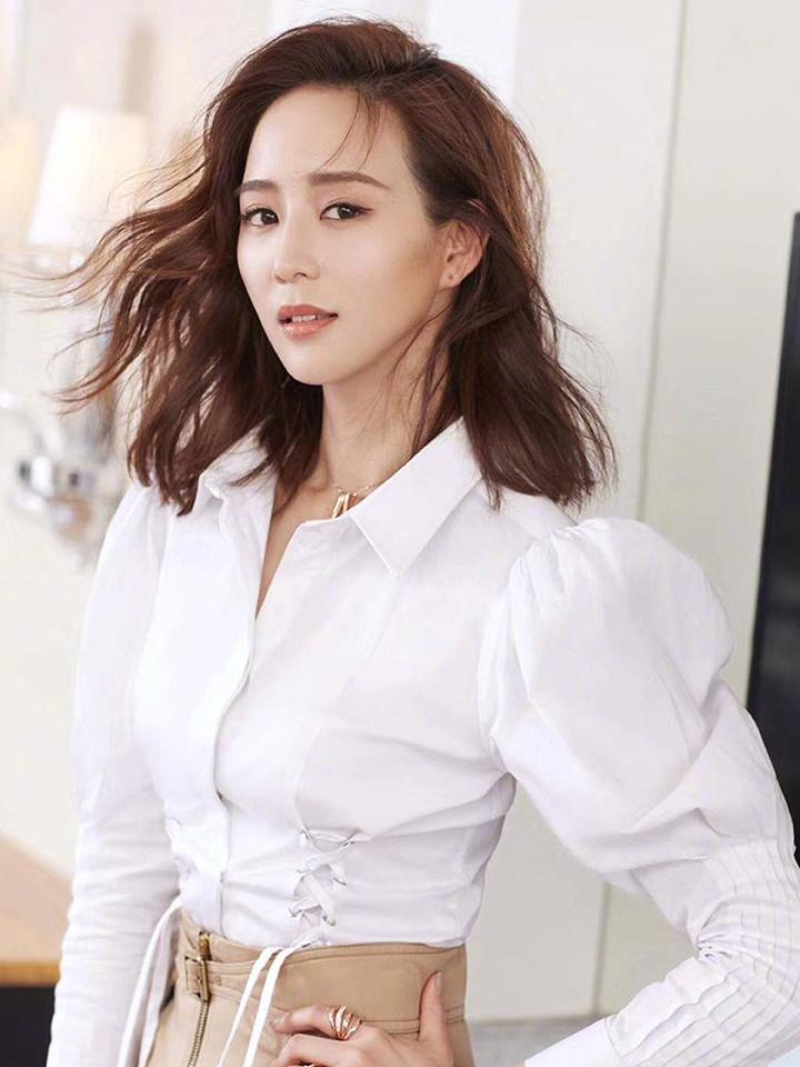 Mỹ nhân gia thế khủng Trương Quân Ninh bị bắt gặp hẹn hò tình cũ Đường Yên-7