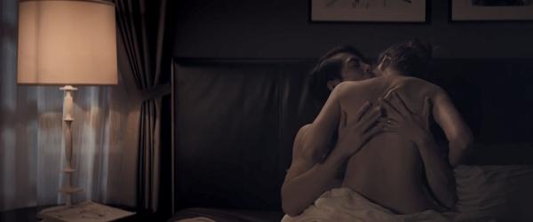 Hé lộ nụ hôn đồng tính của tiểu tam Chi Pu và chị đại Thanh Hằng-4