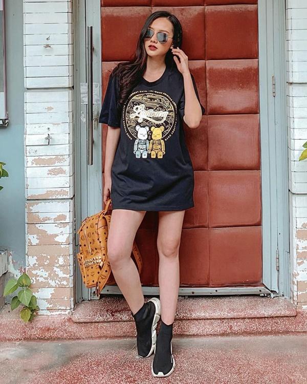 Vẻ gợi cảm của diễn viên đóng vai vợ ba Bá Kiến trong Cậu Vàng-7