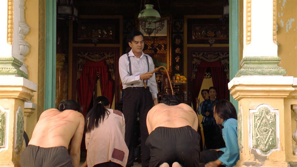 Thú dữ trong người Cao Minh Đạt trỗi dậy, đánh Hứa Minh Đạt đến chết-1