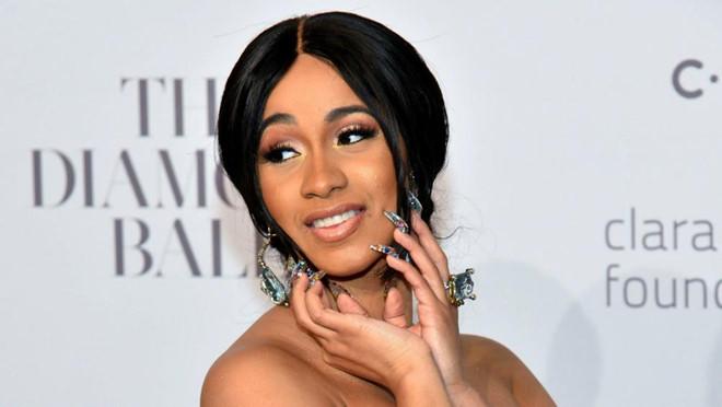 Cardi B kể từng bị quấy rối tình dục-2