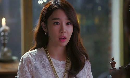 Đến tận nhà tình địch đánh ghen, thấy bóng dáng cô bồ, tôi sợ hãi ôm mặt khóc rồi bỏ về-2