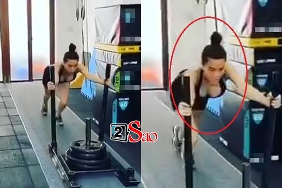 Hồ Ngọc Hà hì hục tập gym, dân mạng thót tim vì chỉ sợ ngực khủng 'nhảy vọt' ra ngoài