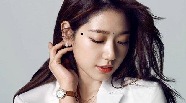 5 nốt ruồi ở phụ nữ báo hiệu tử vi đỏ chót, thần tài phù hộ cả đời bình an, sung túc-1