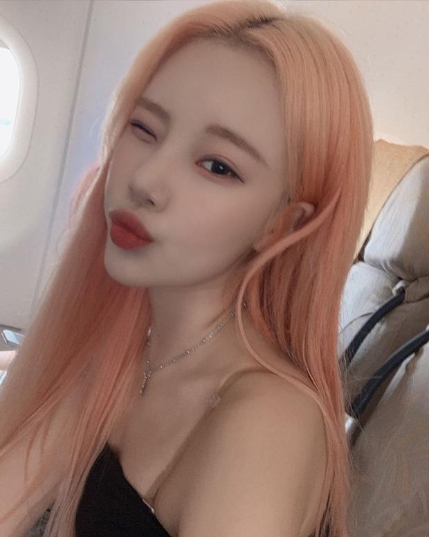 Nữ idol xấu nhất lịch sử Kpop khoe ảnh xinh hút hồn, Knet lập tức bóc mẽ: App sống ảo nào xịn thế?-6