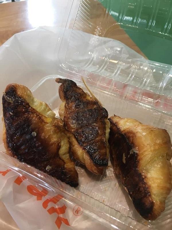 Bánh sừng bò nước phiên bản sợ hãi của các tín đồ đặt hàng online-2