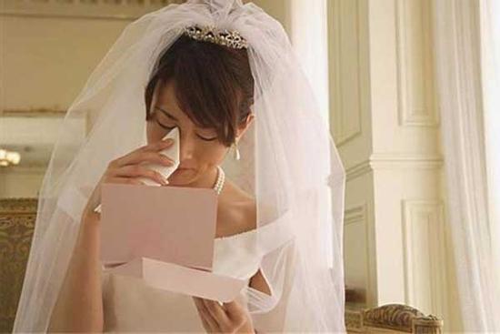 Cuộc hôn nhân dài 14 ngày: Chú rể bỏ người yêu cũ đau đẻ để cưới kẻ thứ 3, ai ngờ, cục diện đảo ngược chỉ vì một tờ giấy xét nghiệm