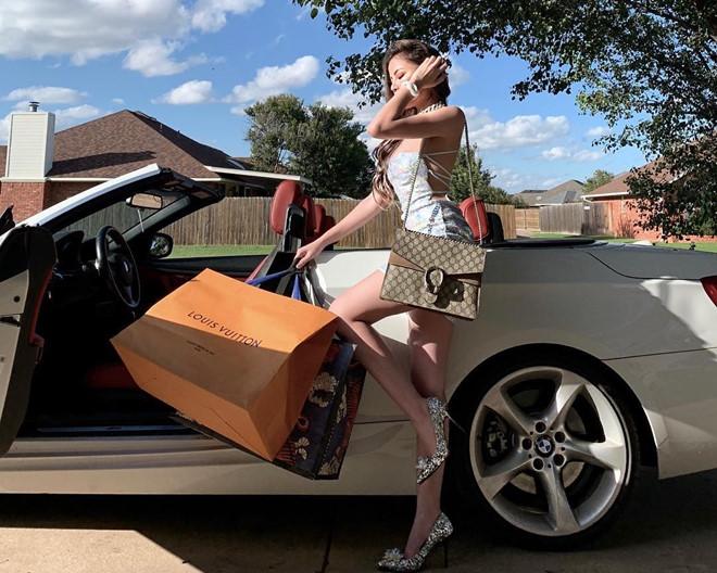 Những cậu ấm cô chiêu thế hệ 2K có cuộc sống sang chảnh-2