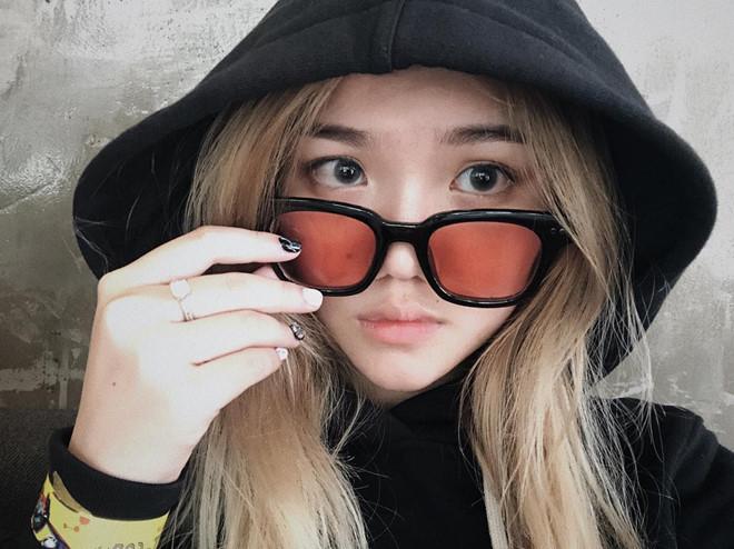 Những cậu ấm cô chiêu thế hệ 2K có cuộc sống sang chảnh-10