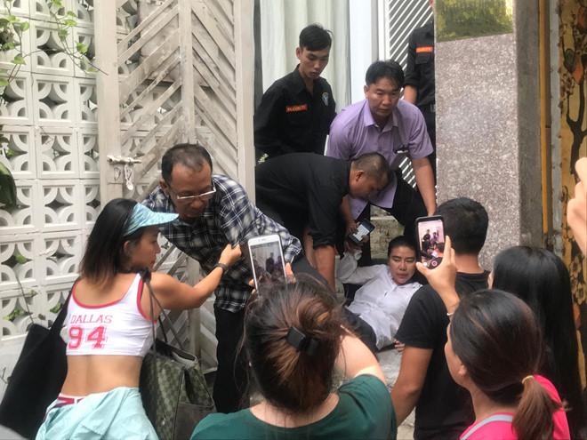 Vụ Phó chánh án bị tố bắt trẻ em: Một em nhỏ đã được đưa lên taxi-1