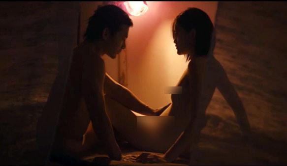 Ngô Thanh Vân, Ninh Dương Lan Ngọc với cảnh nóng trong phim Việt-8