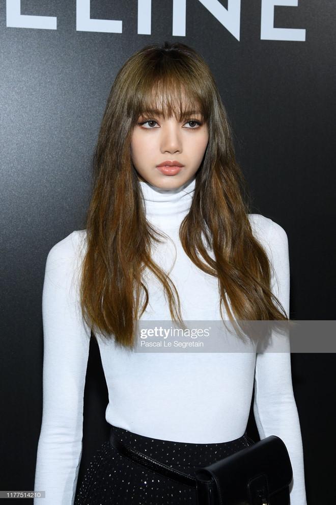 Lisa (Black Pink) hút hàng triệu lượt tìm kiếm sau Paris Fashion Week-4