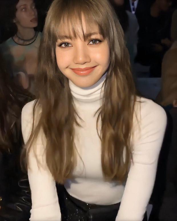 Lisa (Black Pink) hút hàng triệu lượt tìm kiếm sau Paris Fashion Week-8