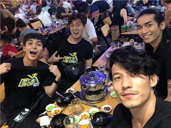 Dàn sao Running Man hội ngộ: Lúc ăn hết mình, lúc tính tiền hết hồn với hóa đơn 6 gang tay-8