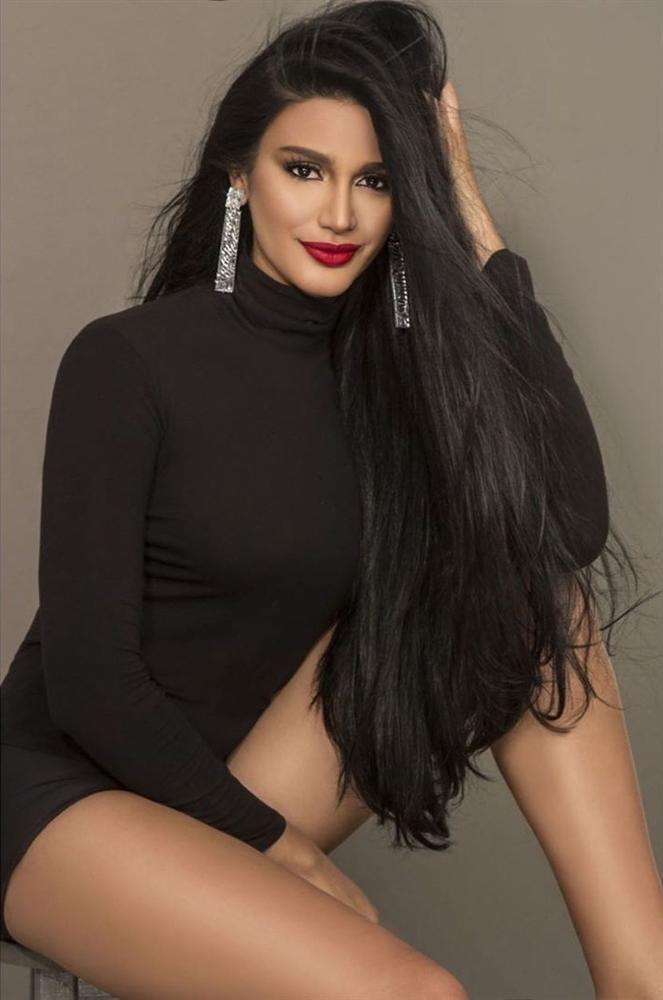 Bản tin Hoa hậu Hoàn vũ 28/9: Miss Universe bất ngờ lép vế khi chụp ảnh đụng hàng Ngọc Trinh-10