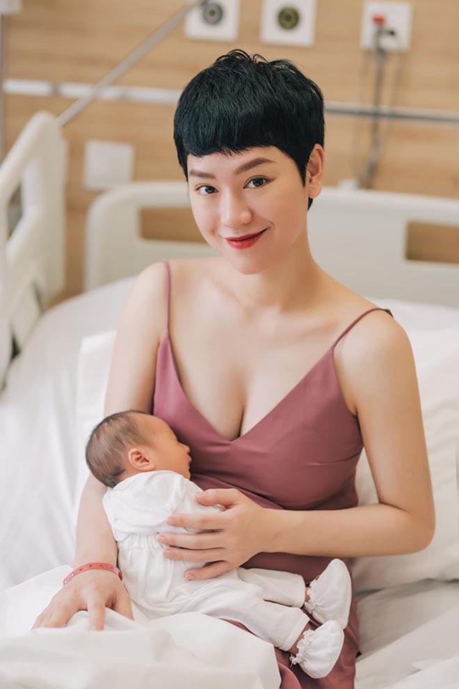 Trà My Idol khoe hình xăm khủng ở vai - lưng - mông, vừa sinh con thứ hai đã muốn đi xăm tiếp-5