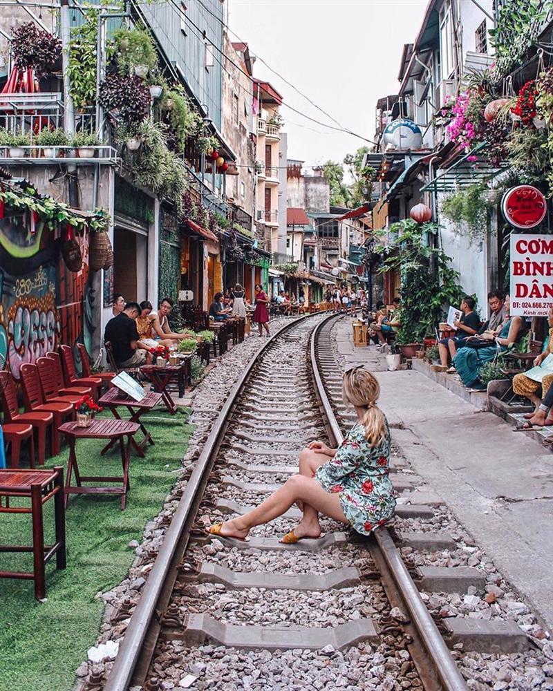 3 tuyến đường ray nguy hiểm thế giới thành điểm du lịch nổi tiếng-2