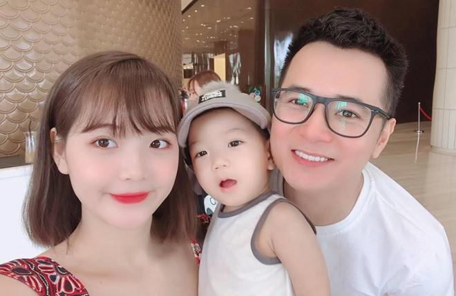 Hot girl mặc váy dân tộc được khen nhan sắc không đổi sau gần 5 năm-2