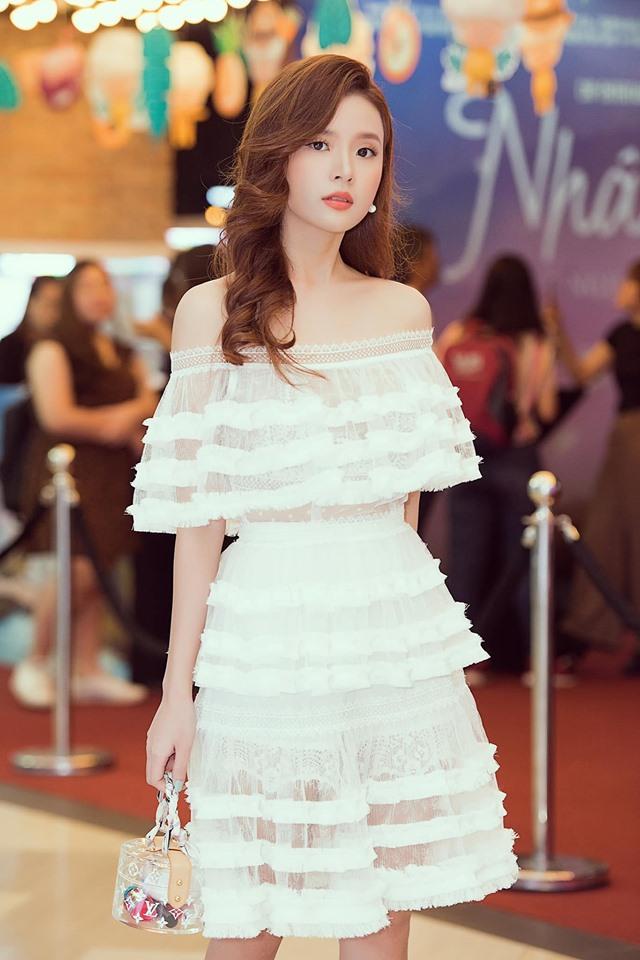 Khoe ảnh 3 năm trước, Midu bị săm soi ra chi tiết lạ khiến ai nghe xong cũng thấy rất hợp lý-3