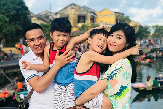 MC Hoàng Linh khoe vừa mua nhà 5 tỷ, thuận miệng tiết lộ luôn kế hoạch sinh con cùng chồng sau
