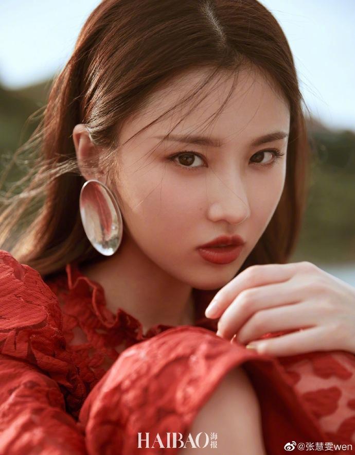 Triệu Lệ Dĩnh chịu cảnh lép vế trước nhan sắc xinh đẹp của Tiểu Lưu Diệc Phi-4