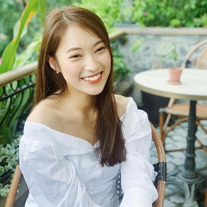 Midu, Khánh Vy và các hot girl được khen đã xinh còn học giỏi-4