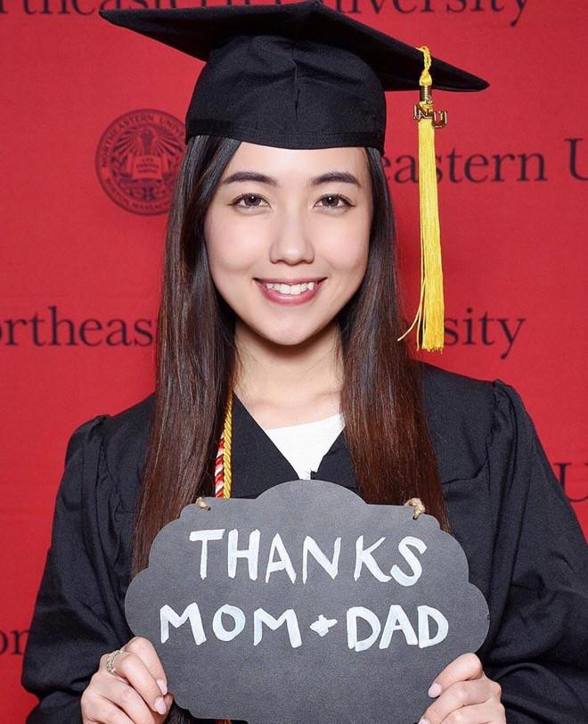 Midu, Khánh Vy và các hot girl được khen đã xinh còn học giỏi-8