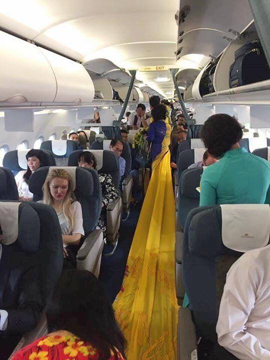 Chia tay nghệ sĩ Xuân Hương, MC Thanh Bạch tận hưởng cuộc sống như tiên, tràn ngập hạnh phúc bên vợ mới-12