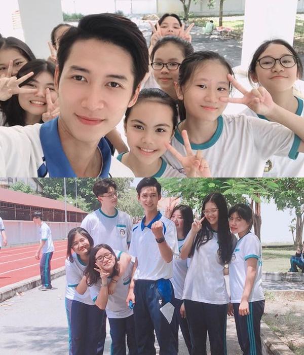 Thả nhẹ clip ngồi bệt giữa sân trường, thầy giáo tương lai được dân tình ráo riết tìm info-1