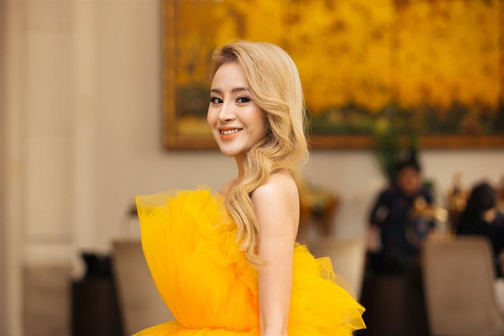 Bà Tưng Huyền Anh xây nhà, mua chung cư ở Sài Gòn trước năm 30 tuổi-1