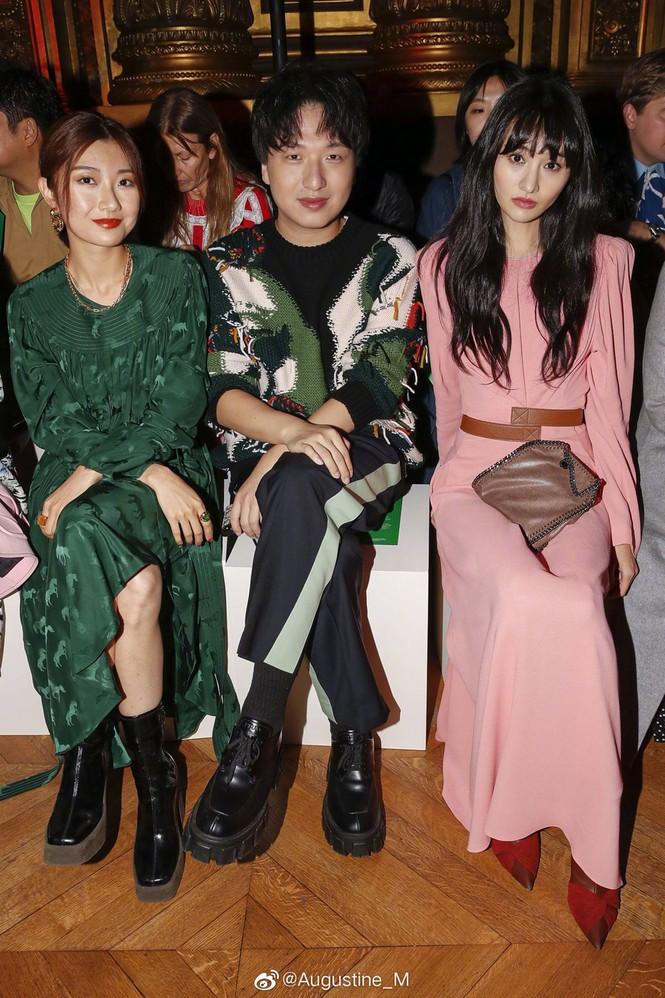 Hốt hoảng với gương mặt như xác sống của Trịnh Sảng tại Paris Fashion Week-6