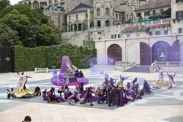 Khám phá lễ hội Halloween hoành tráng bậc nhất Việt Nam-3