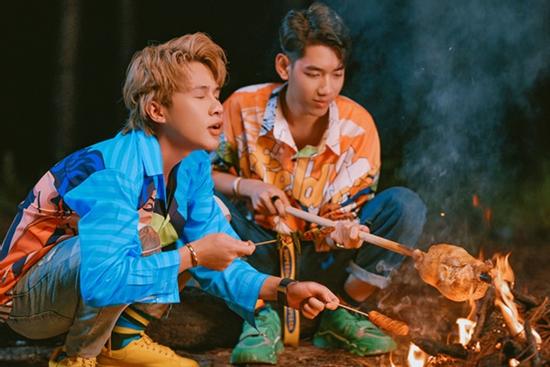 Jack 'thả xích' teaser MV mới đậm chất kinh dị rùng rợn, bị ma nữ phá đám chuyện tình đam mỹ với K-ICM