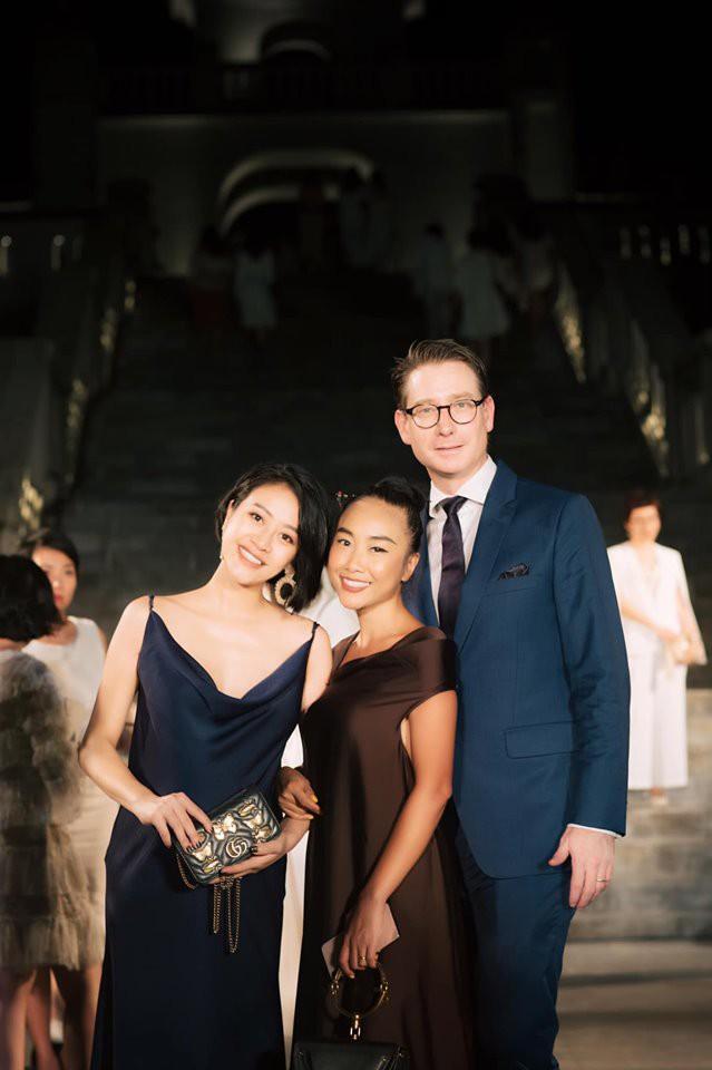 Sau 4 tháng kết hôn với người đàn ông quyền lực VTV, ngoại hình MC Phí Linh thay đổi chóng mặt-11