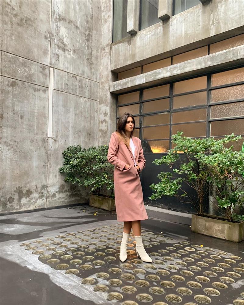 Bản tin Hoa hậu Hoàn vũ 2/10: Nhan sắc Hoàng Thùy có xứng với vương miện DIC 7 tỷ?-6