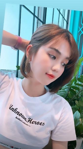 Kiểu khoe ngực mới của Ngọc Trinh: tưởng không căng hóa ra căng không tưởng-3