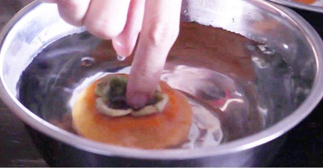 Mẹ Việt ở Úc mách cách làm hồng treo gió đang được chị em mê mẩn-3