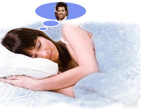 Mơ thấy mình ăn mặc hớ hênh là điềm gì?-1