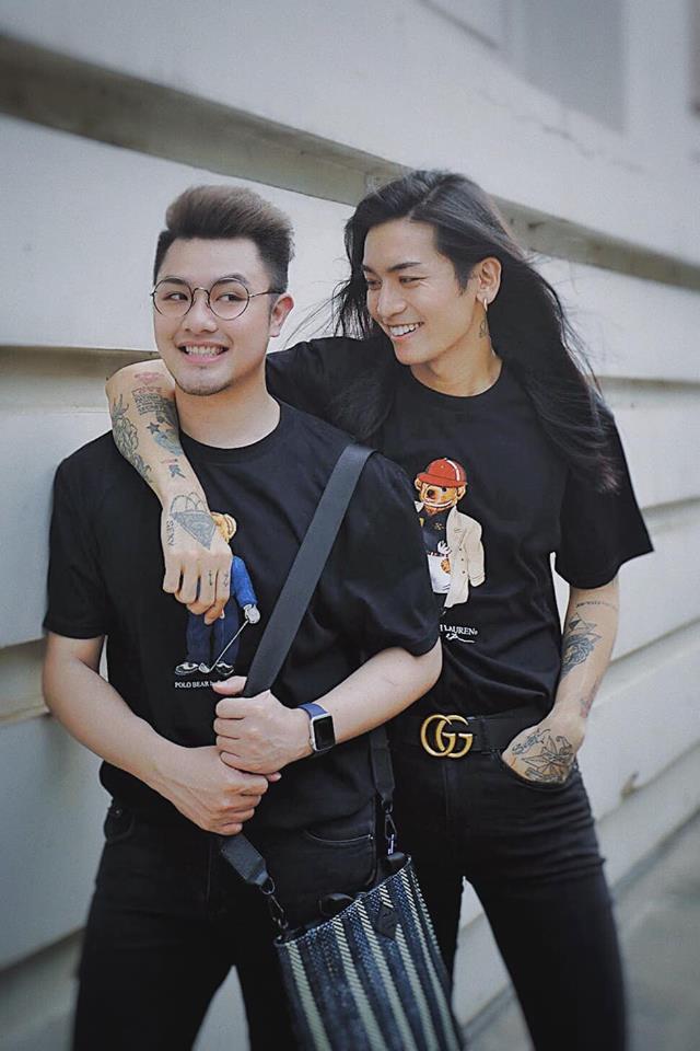 Kỉ niệm 6 năm gắn bó, BB Trần và người yêu đồng giới gây xôn xao bằng bức ảnh cởi trần nóng rẫy mắt-2