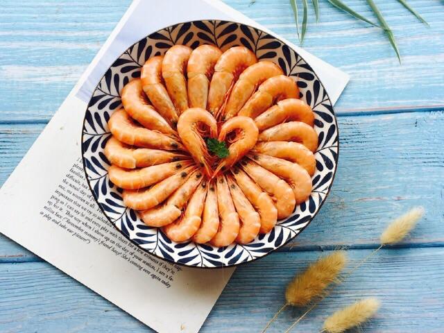 Hấp tôm thêm một thứ quen thuộc đảm bảo thơm ngon, thịt mềm, ăn không sót con nào-9