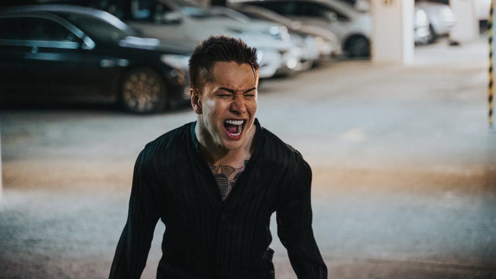 Là bạn không thể yêu của Lou Hoàng: Tình tay ba cũ kỹ-2