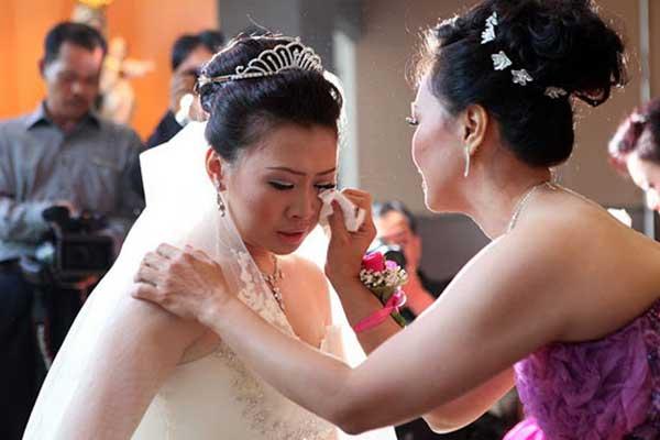 Dở khóc dở cười những câu chuyện về kiêng và yêu quá đà trong ngày Tết-2