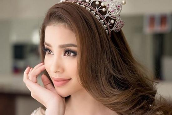 Hoa hậu Phạm Hương hoài niệm cột mốc đánh dấu sự thay đổi rất lớn trong đời