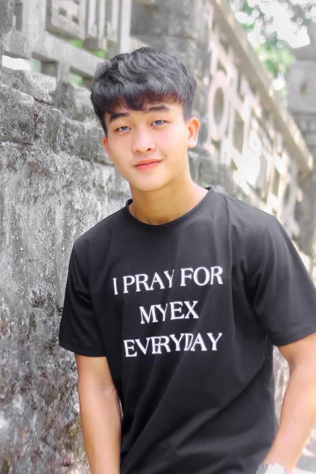 Tiền đạo hot boy khoe khoảnh khắc dậy thì thành công nhân sinh nhật 19 tuổi-3