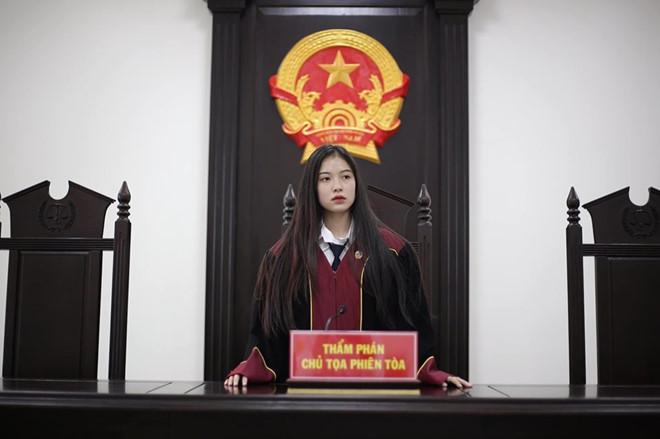 Dàn nữ sinh bất ngờ nổi tiếng sau các bức ảnh lạc trôi trên mạng-1