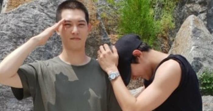 Bị đào lại ảnh cũ, Chanyeol (EXO) bị chỉ trích vì có bạn liên quan đến scandal phòng chat của Jung Joonyoung-1